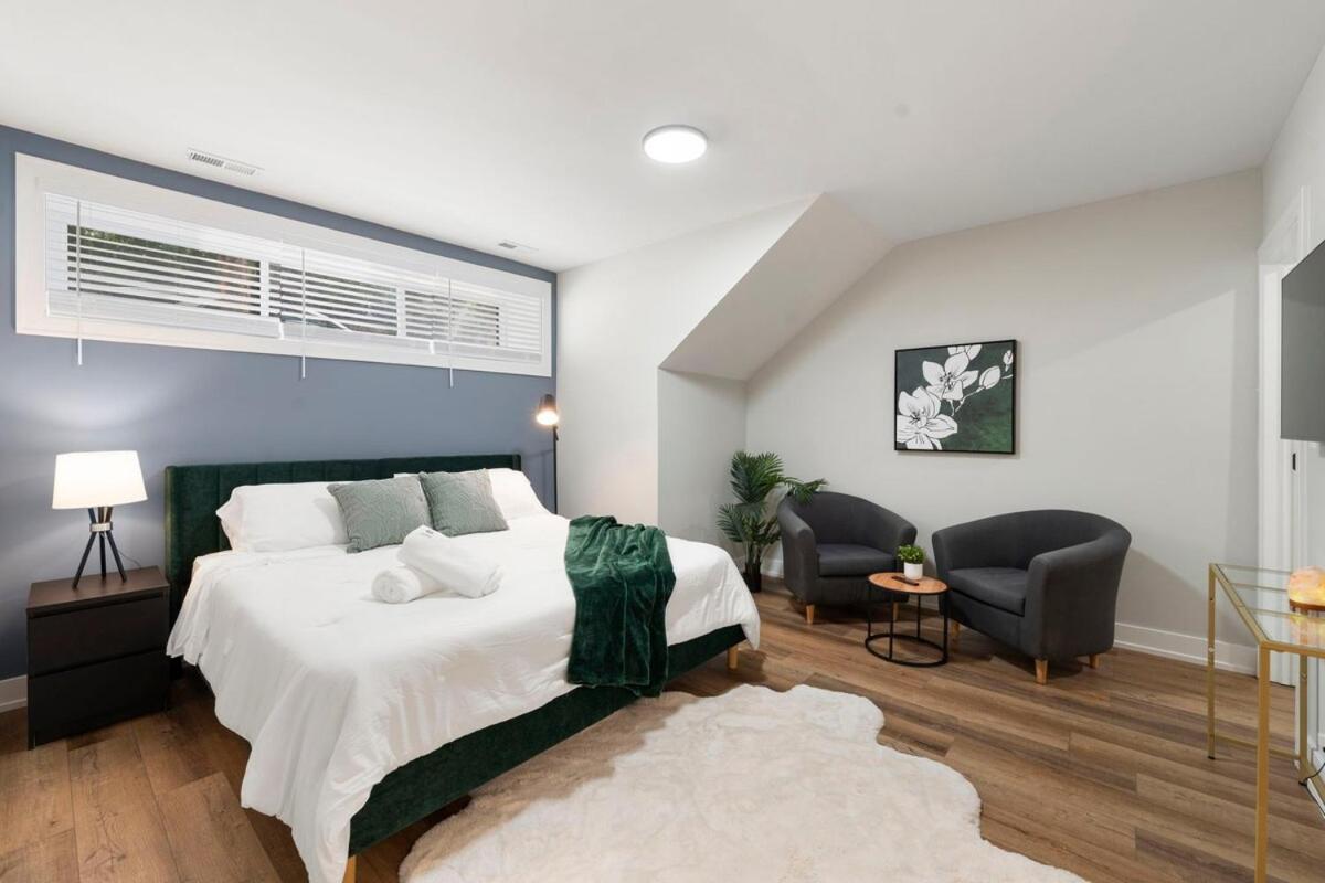 2 Bed & 3 Bath Chicago Condo Экстерьер фото